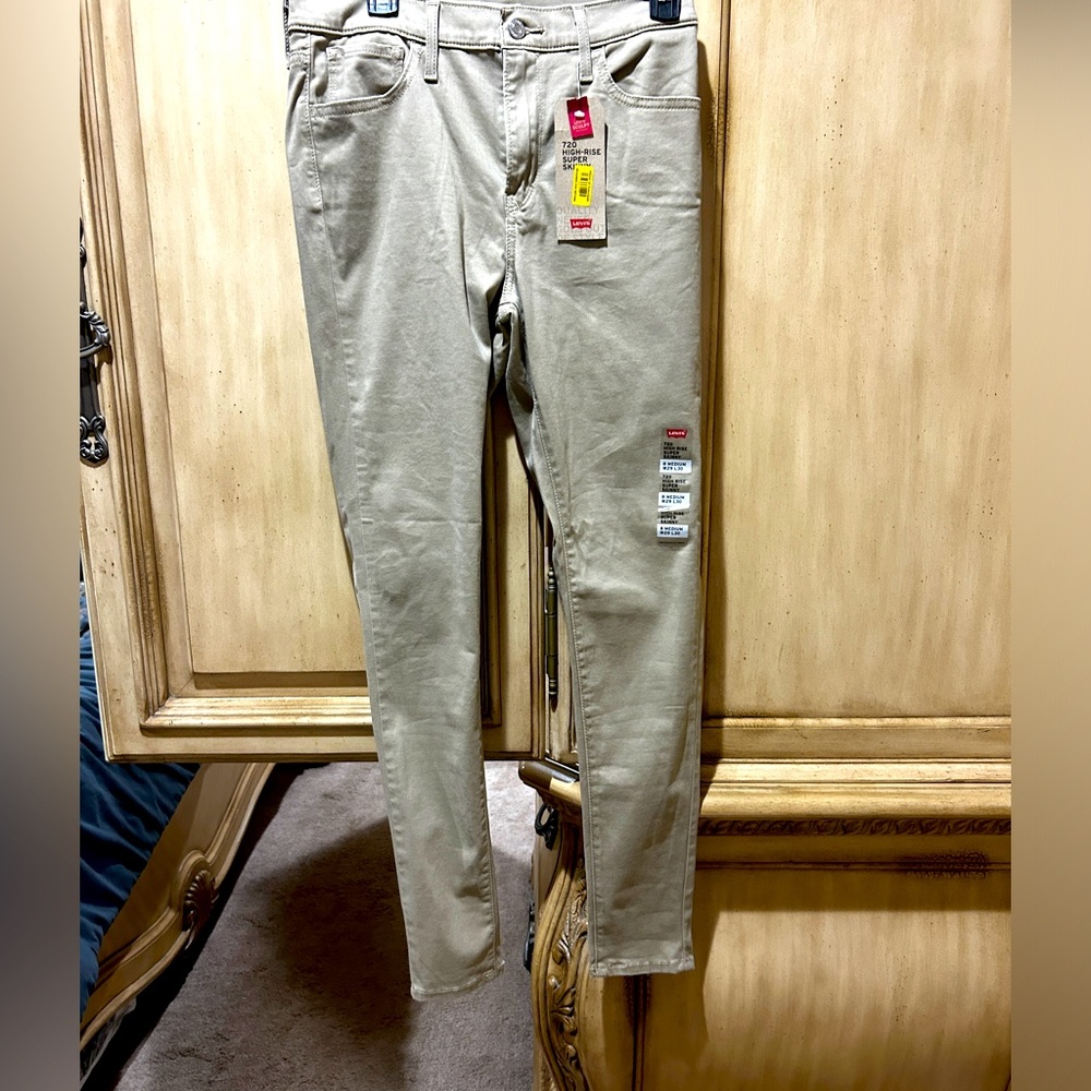 Levi’s 720 High Rise Super Skinny
